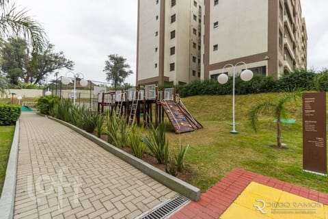 Image 27 - 241628